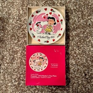 VTG PEANUTS 1975 Mother's Day Plate Limited Edition Schmid Snoopy Lucy Box